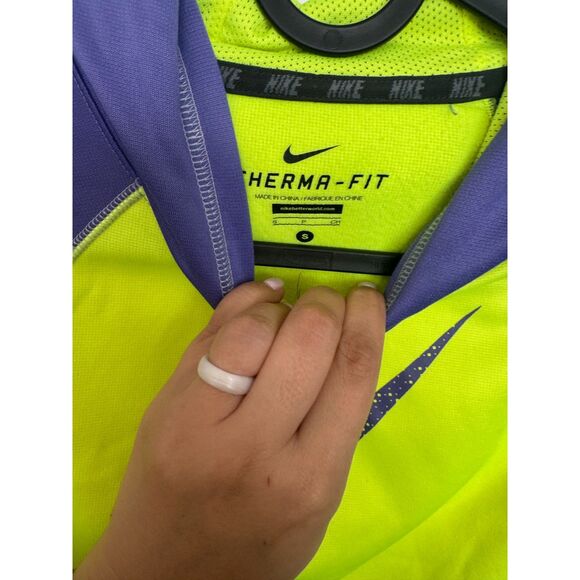 Girls Nike Hoodie Small - Picture 2 of 3